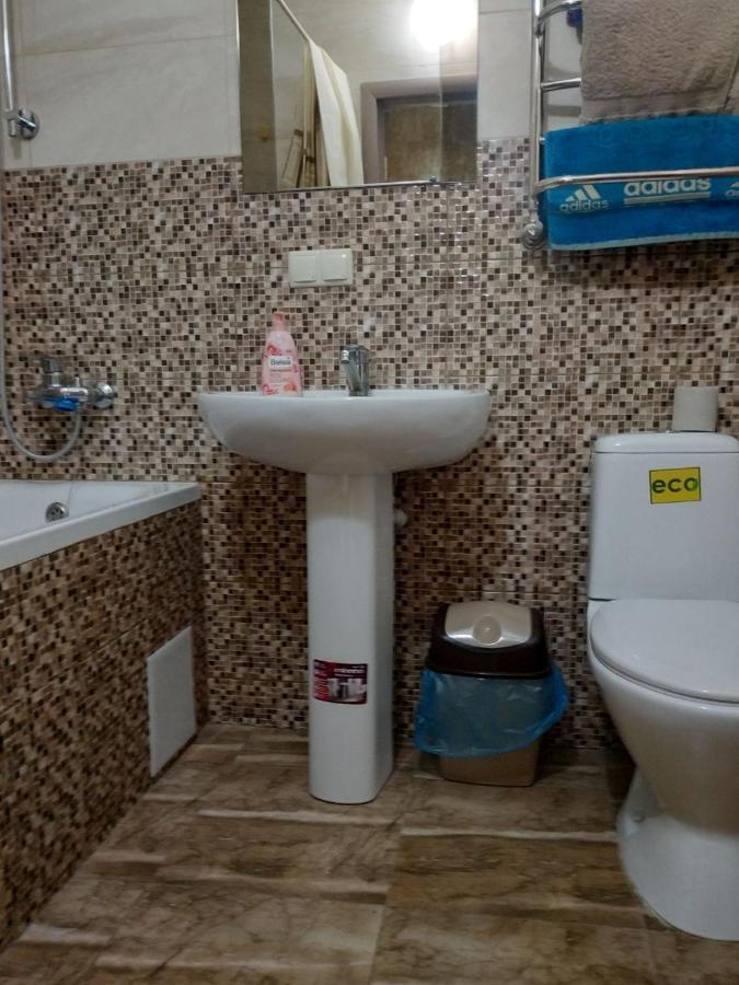 в новому будинку в самому центрi