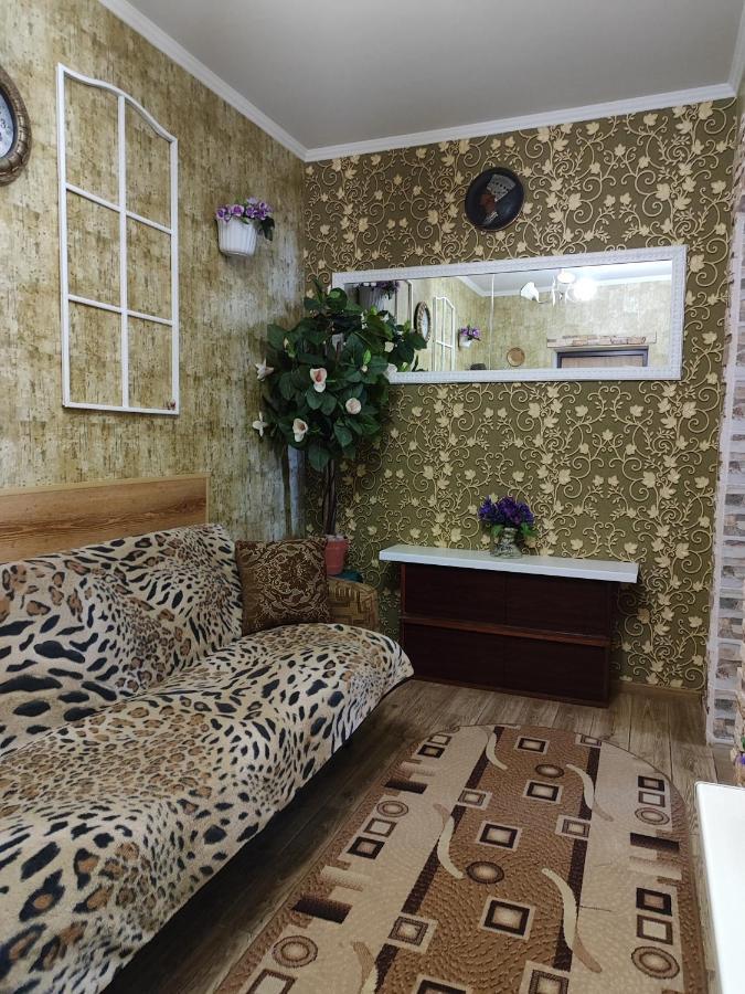 в новому будинку в самому центрi