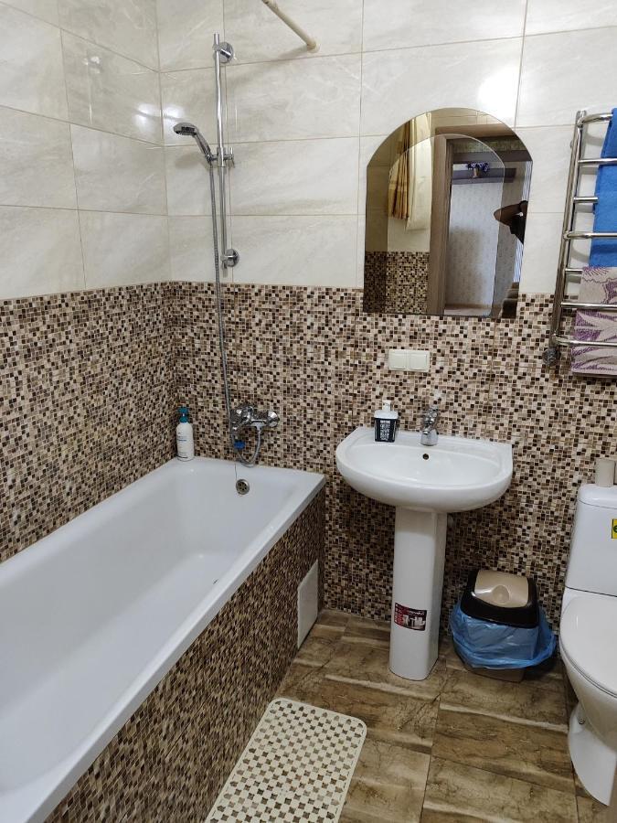 в новому будинку в самому центрi Apartment